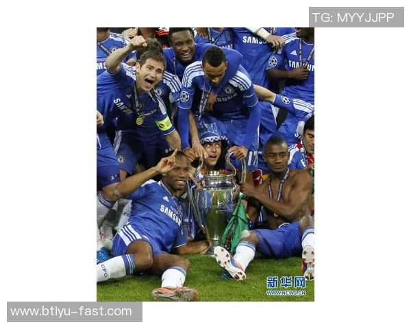 英超激战巴萨逆袭拜仁点球大战引发全场争议热潮