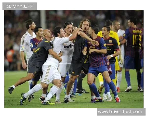 国王杯经典对决巴萨4-0大胜皇马神奇扑救与十大精彩进球回顾